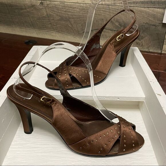 Metaphor Brown Peep Toe 3.5” Heel With Rhinestones and Buckle Ankle Strap Size 9 - Picture 1 of 15